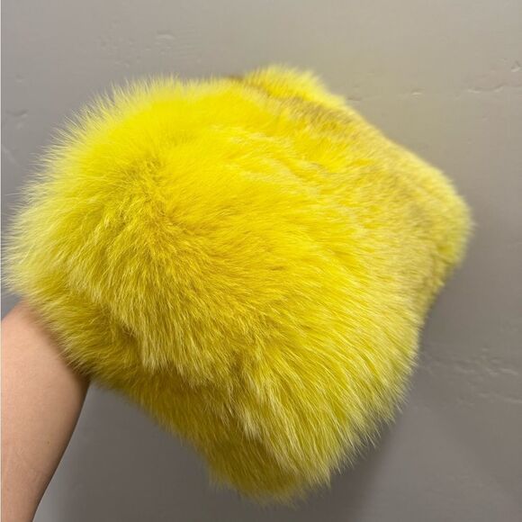 Yellow Handmade Luxury Real Fox Fur Shoulder Bag/Crossbody & Fox Fur Ball Charm - Picture 13 of 17